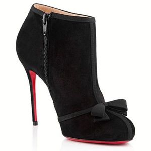 CHRISTIAN LOUBOUTIN Arnoeud Suede Ankle Booties🖤